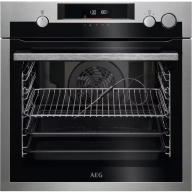 Horno SteamCrisp AEG Serie 7000 con limpieza pirolítica