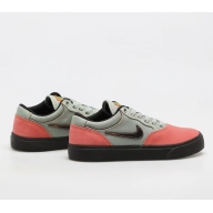 Chron 2 NIKE SB Unisex | Tallas de 36 a 46