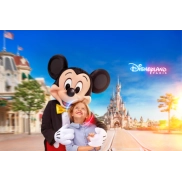 Hotel cerca de Disneyland Paris: entradas, desayuno y transporte.