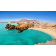 Vuelos desde 14€: Málaga a Lanzarote en mayo (ida y vuelta 28€)